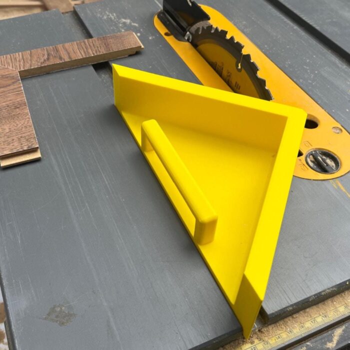 45 / 22.5 Degree Miter Sled/Jig - Table Saw